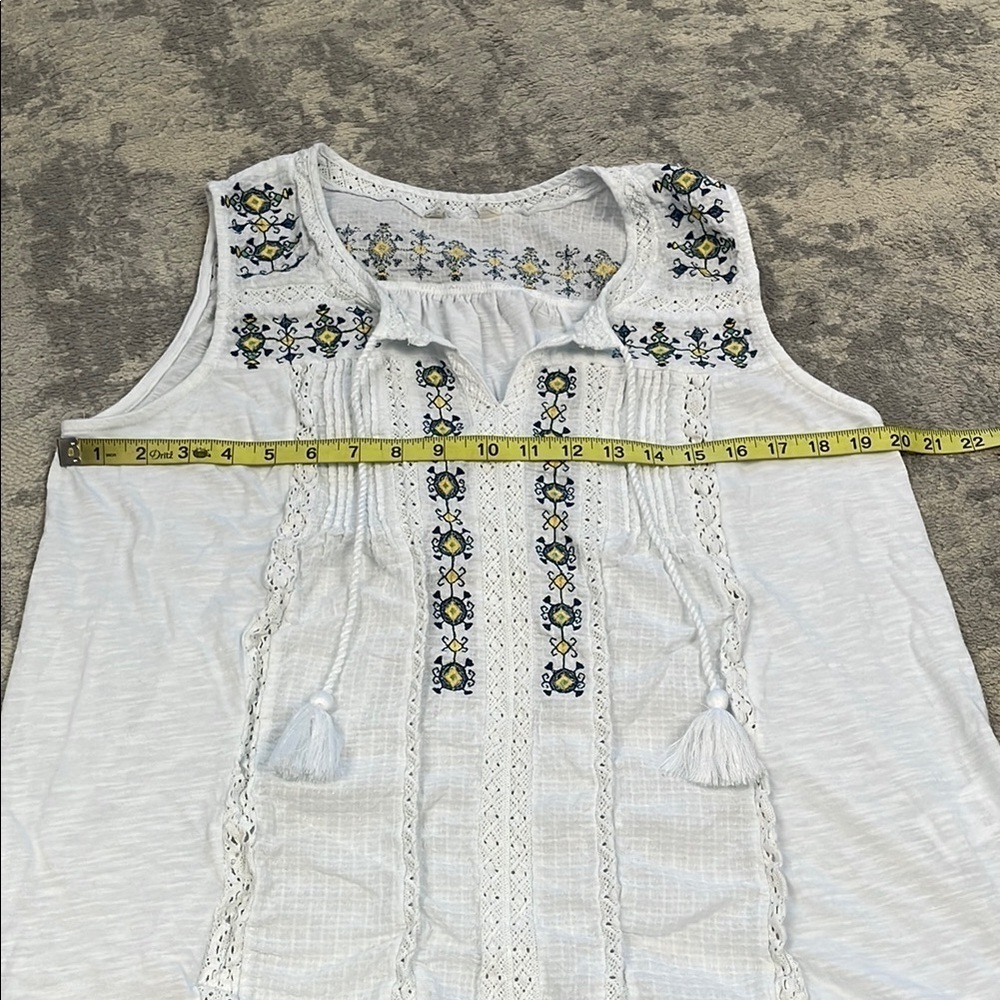 Lucky Brand Lace Eyelet Detail Top Sleeveless White Embroidered Sz XL - Picture 7 of 13